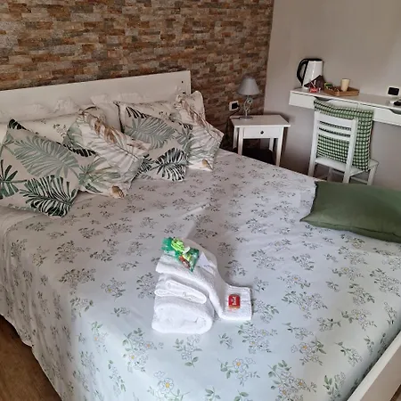 Pensjonat Le Stanze Di Megaride Neapol