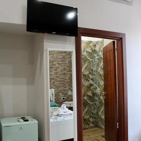 Le Stanze Di Megaride Pensjonat 3*